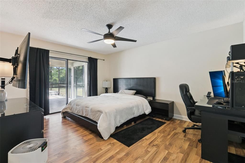 En Venta: $525,000 (4 camas, 3 baños, 2176 Pies cuadrados)