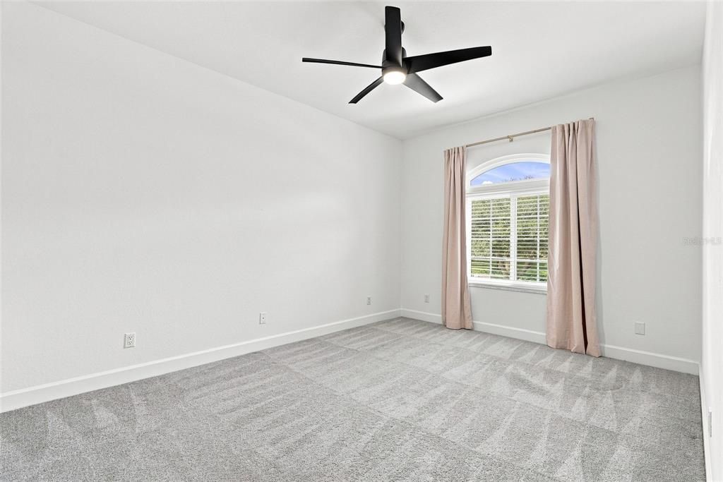 En Venta: $649,900 (3 camas, 2 baños, 2332 Pies cuadrados)