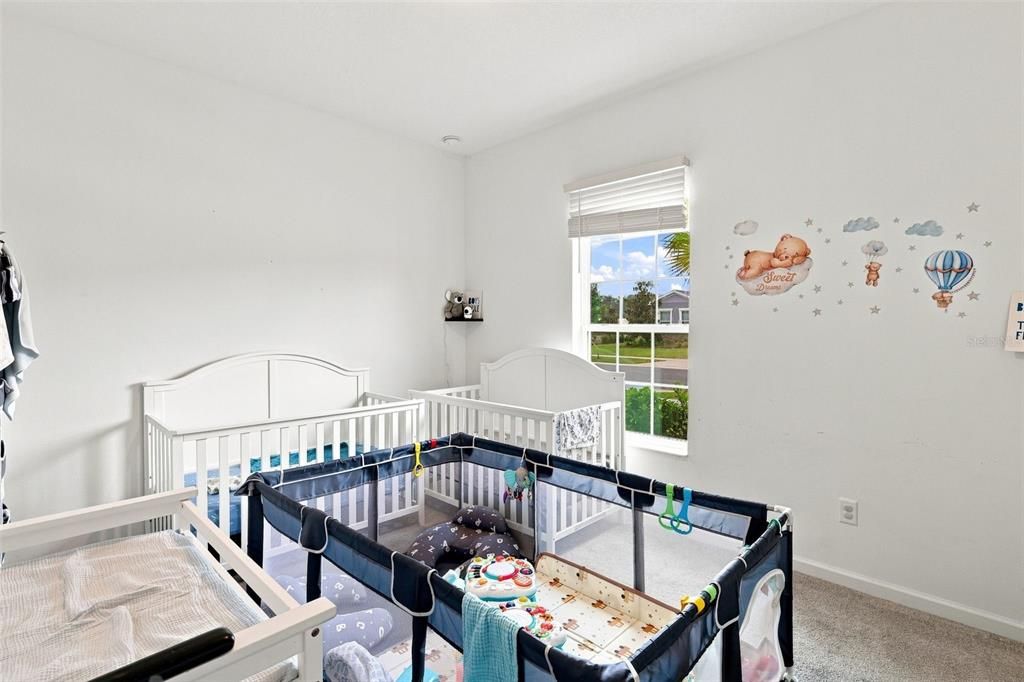 For Sale: $430,000 (4 beds, 2 baths, 1965 Square Feet)