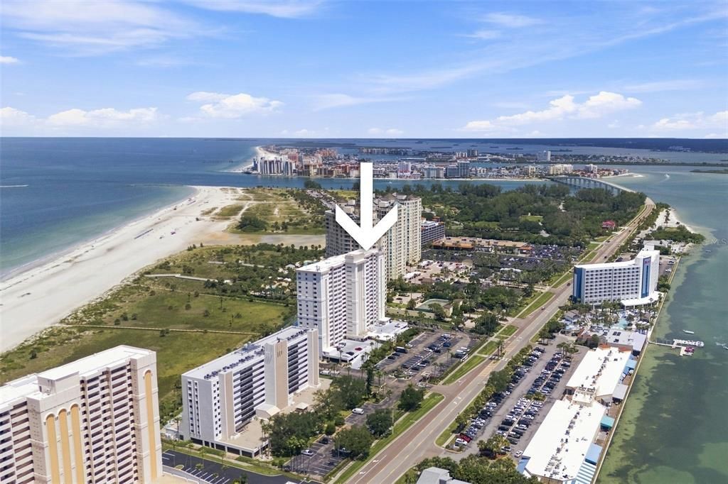 For Rent: $3,000 (2 beds, 2 baths, 1111 Square Feet)