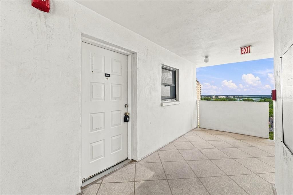 For Rent: $3,000 (2 beds, 2 baths, 1111 Square Feet)