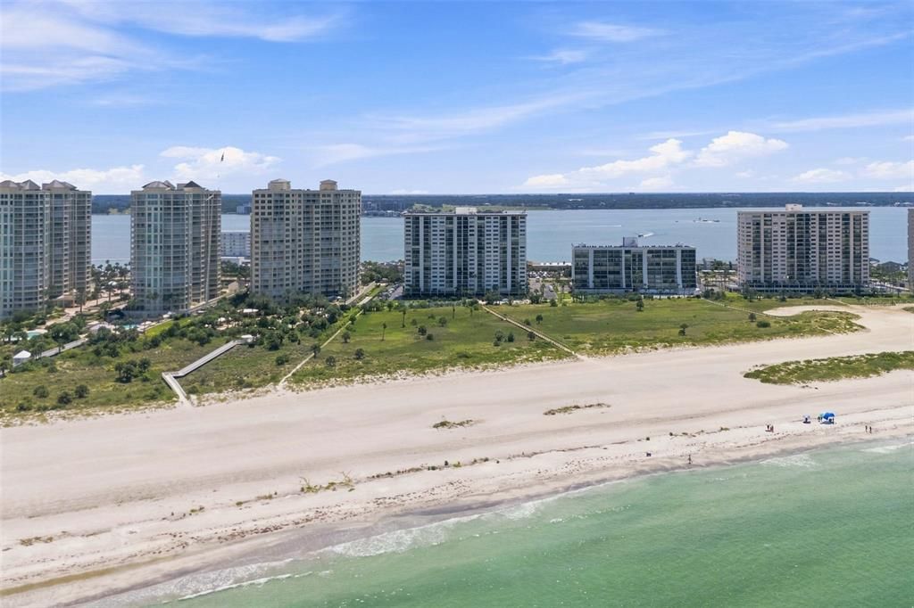 For Rent: $3,000 (2 beds, 2 baths, 1111 Square Feet)