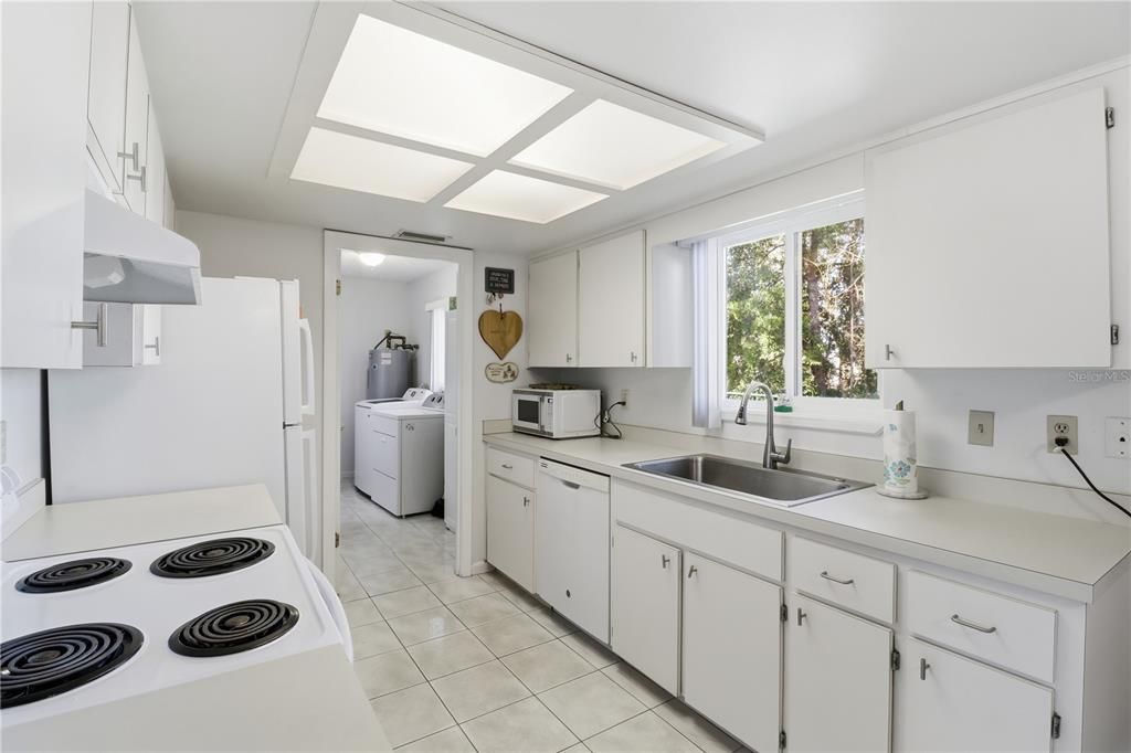 En Venta: $175,000 (2 camas, 2 baños, 1032 Pies cuadrados)