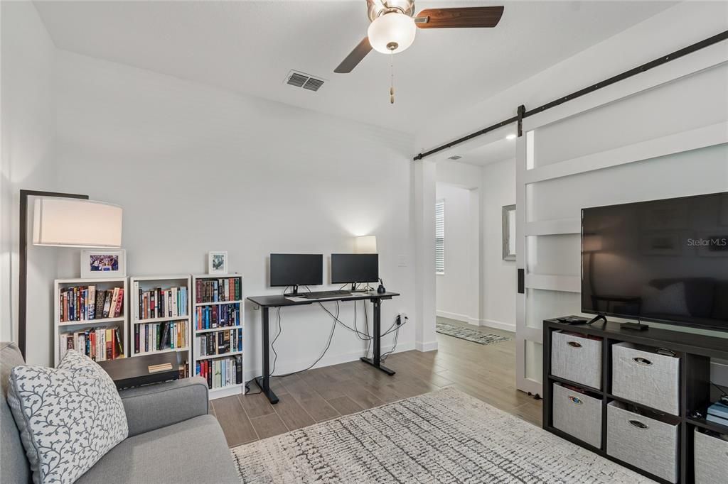 For Rent: $2,399 (2 beds, 2 baths, 1783 Square Feet)