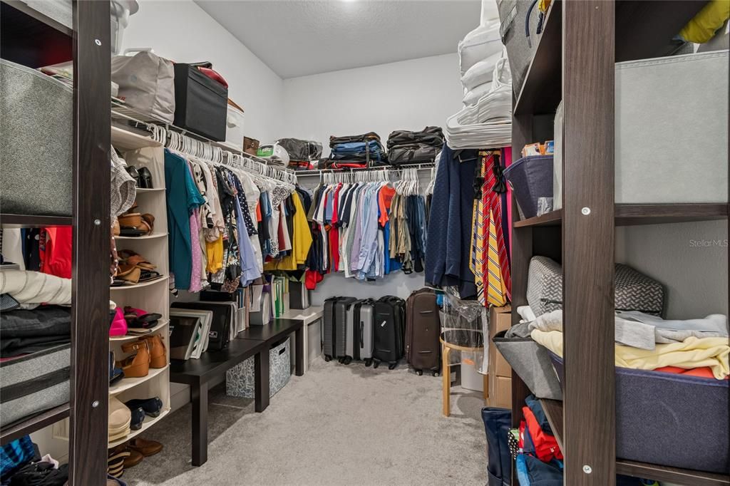For Rent: $2,399 (2 beds, 2 baths, 1783 Square Feet)