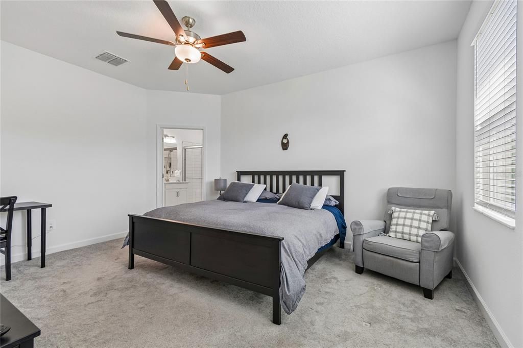 For Rent: $2,399 (2 beds, 2 baths, 1783 Square Feet)