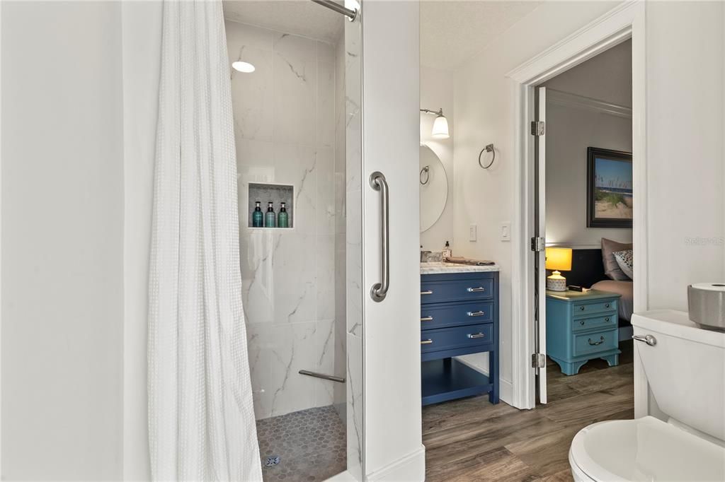 For Sale: $859,900 (3 beds, 3 baths, 2137 Square Feet)