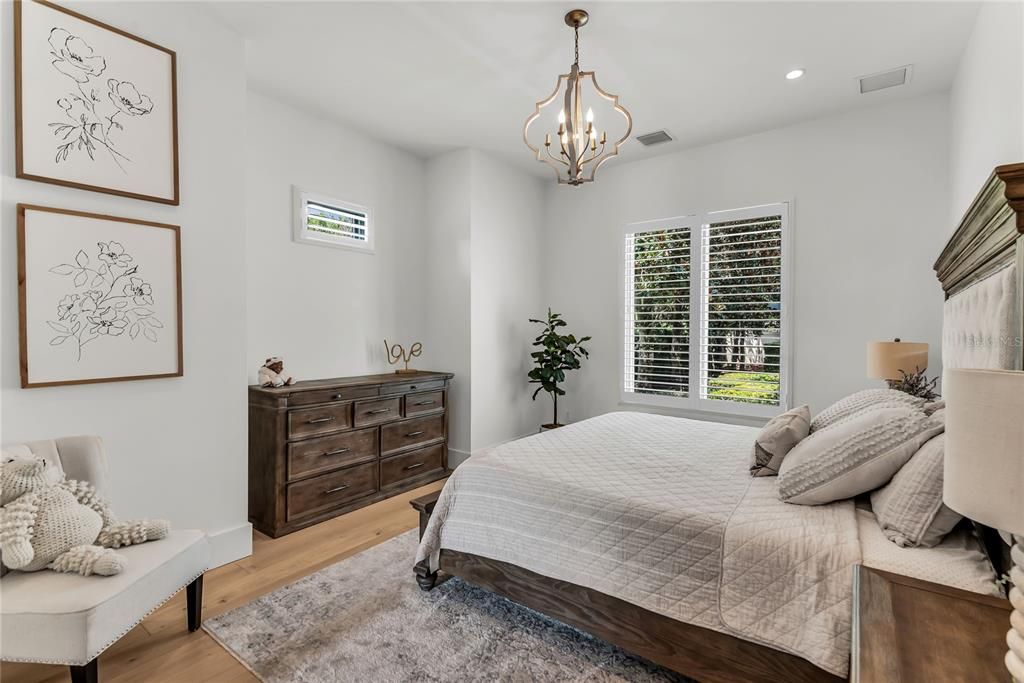 For Sale: $2,699,000 (5 beds, 4 baths, 4410 Square Feet)