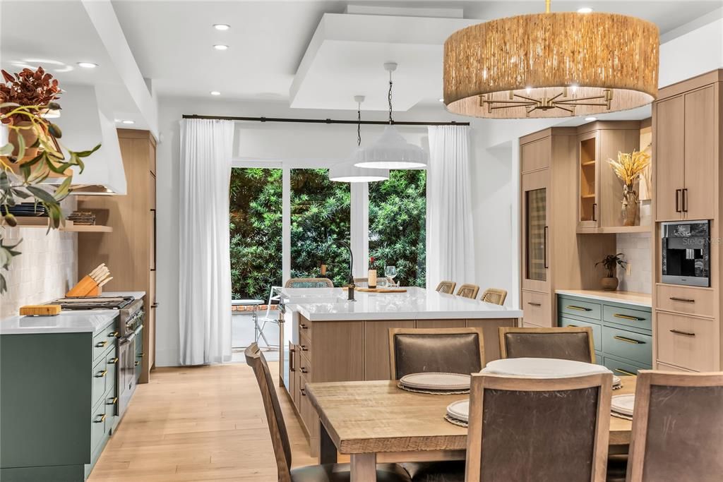 For Sale: $2,699,000 (5 beds, 4 baths, 4410 Square Feet)