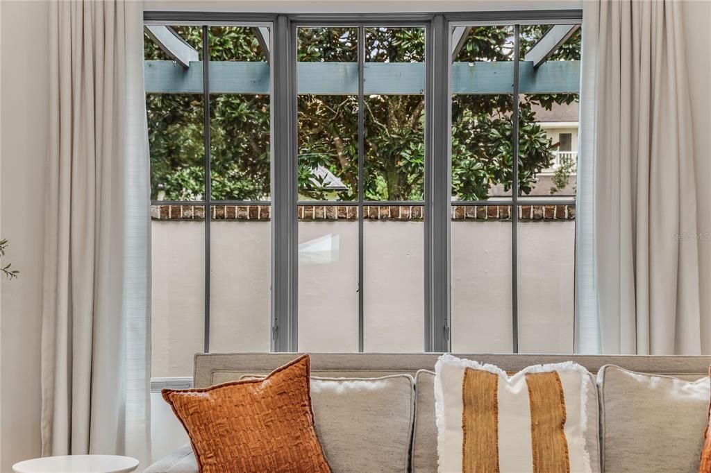 For Sale: $2,699,000 (5 beds, 4 baths, 4410 Square Feet)