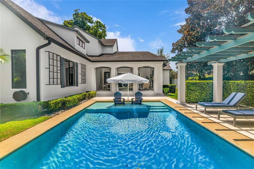 For Sale: $2,699,000 (5 beds, 4 baths, 4410 Square Feet)