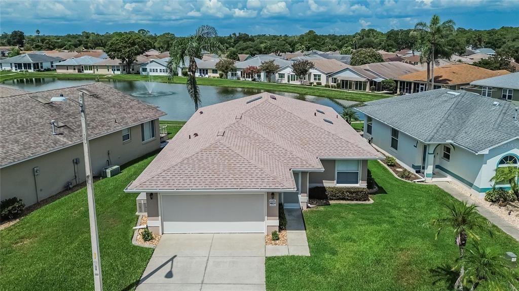 Activo con contrato: $309,900 (2 camas, 2 baños, 1775 Pies cuadrados)