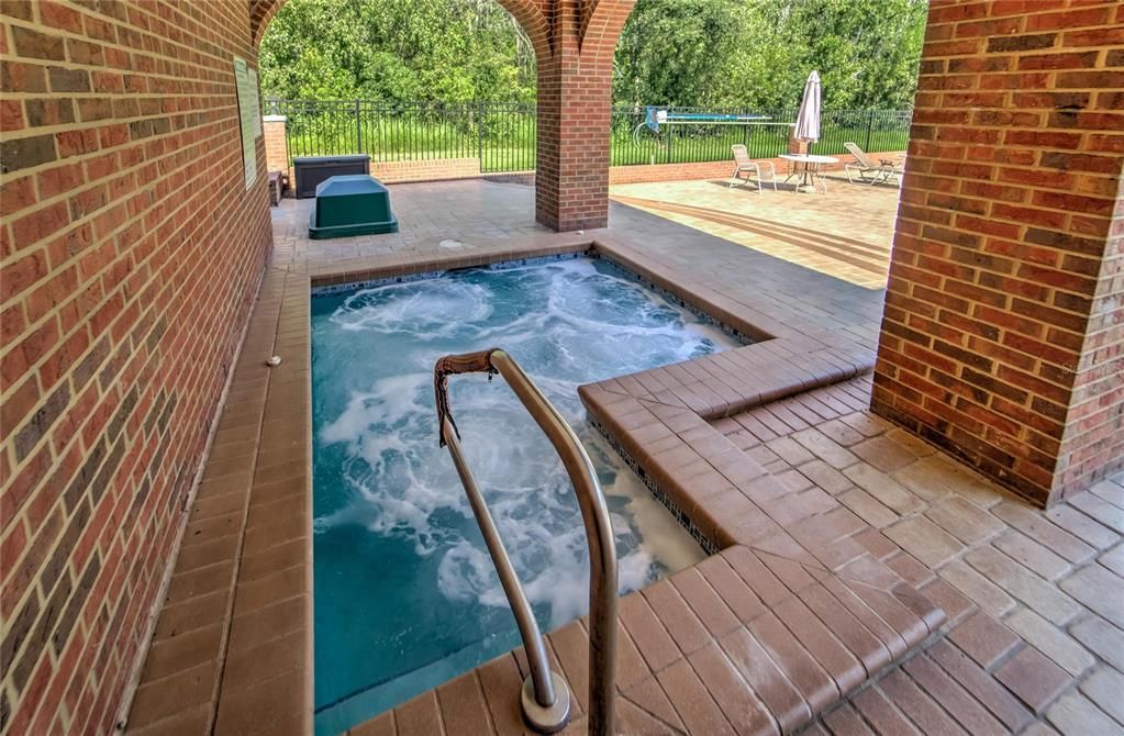 Activo con contrato: $309,900 (2 camas, 2 baños, 1775 Pies cuadrados)