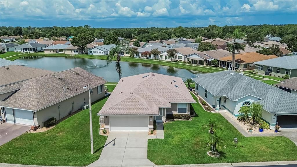 Activo con contrato: $309,900 (2 camas, 2 baños, 1775 Pies cuadrados)