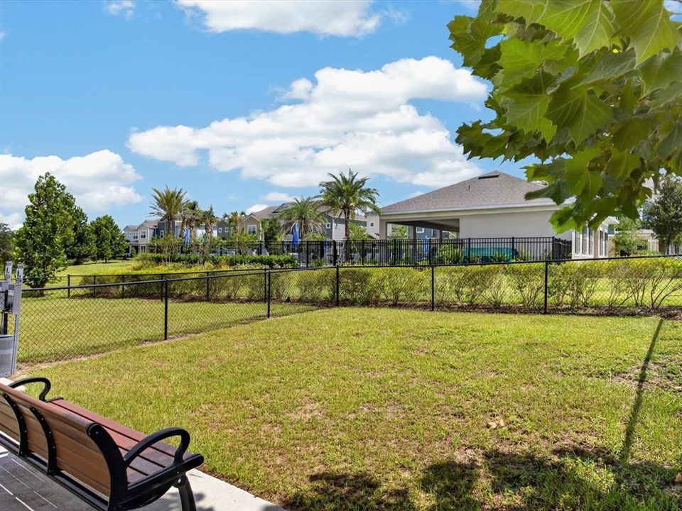 En Venta: $475,000 (4 camas, 2 baños, 1860 Pies cuadrados)