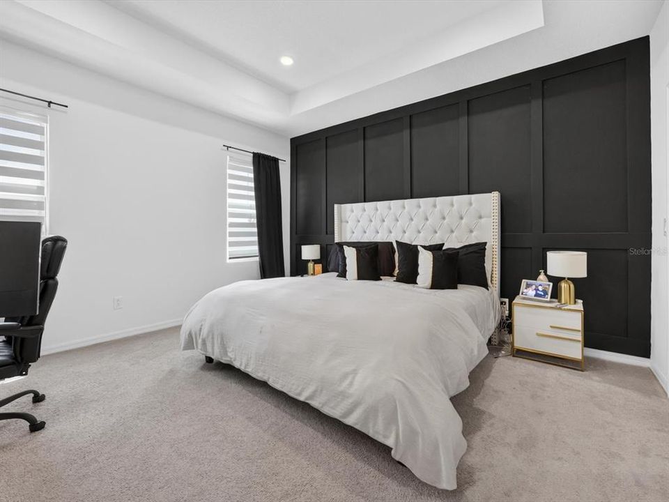 En Venta: $475,000 (4 camas, 2 baños, 1860 Pies cuadrados)