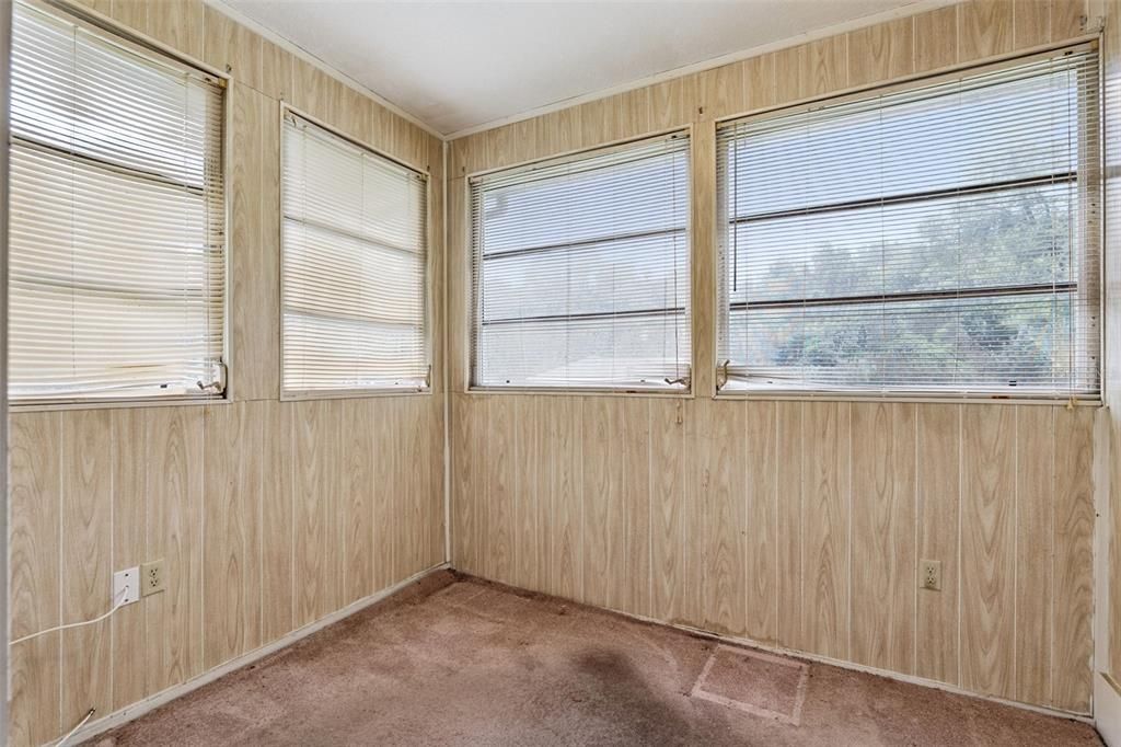 En Venta: $190,000 (2 camas, 1 baños, 912 Pies cuadrados)