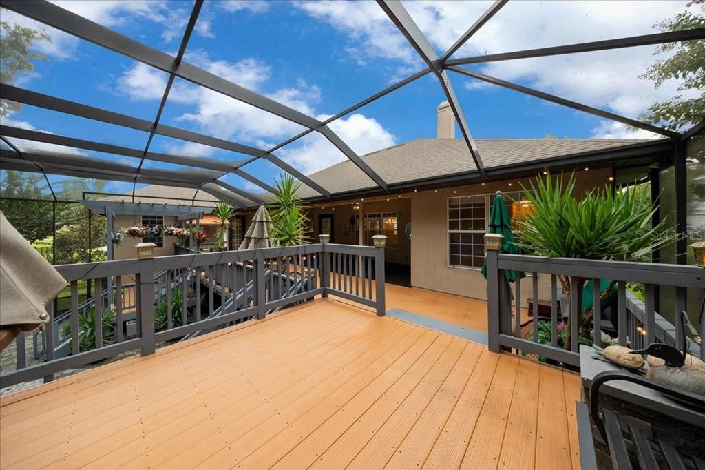 En Venta: $679,900 (4 camas, 3 baños, 2726 Pies cuadrados)