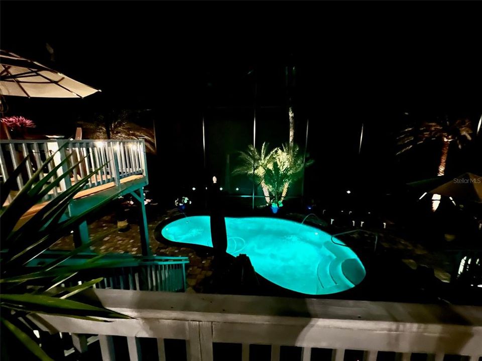 En Venta: $679,900 (4 camas, 3 baños, 2726 Pies cuadrados)