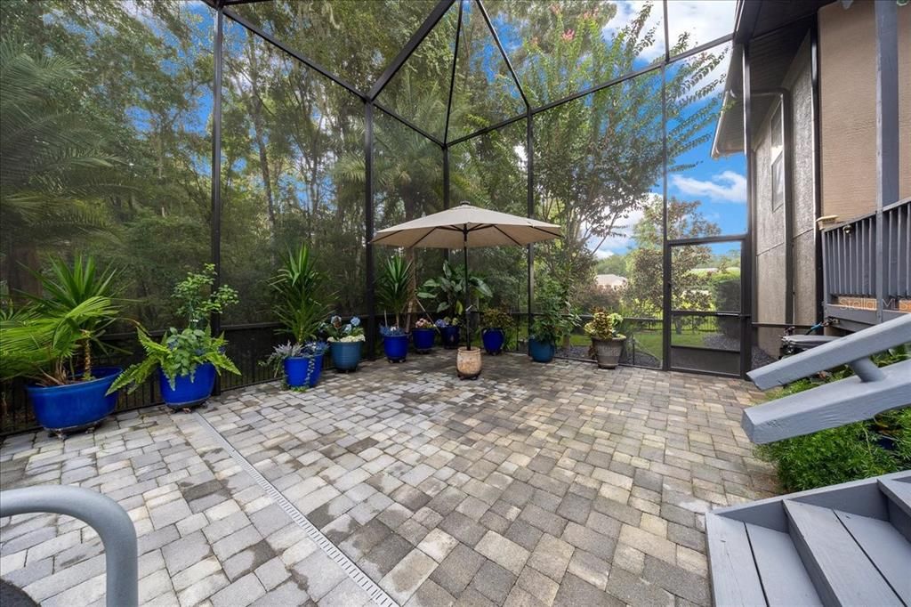 En Venta: $679,900 (4 camas, 3 baños, 2726 Pies cuadrados)