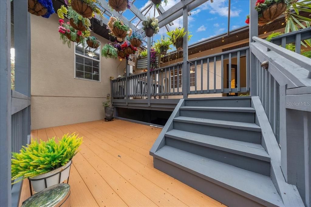 En Venta: $679,900 (4 camas, 3 baños, 2726 Pies cuadrados)