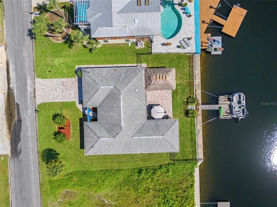 На продажу: $515,000 (3 спален, 2 ванн, 1561 Квадратных фут)