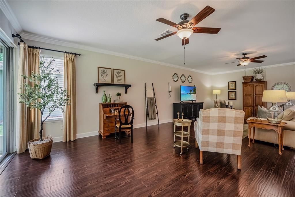 En Venta: $428,824 (2 camas, 2 baños, 2028 Pies cuadrados)
