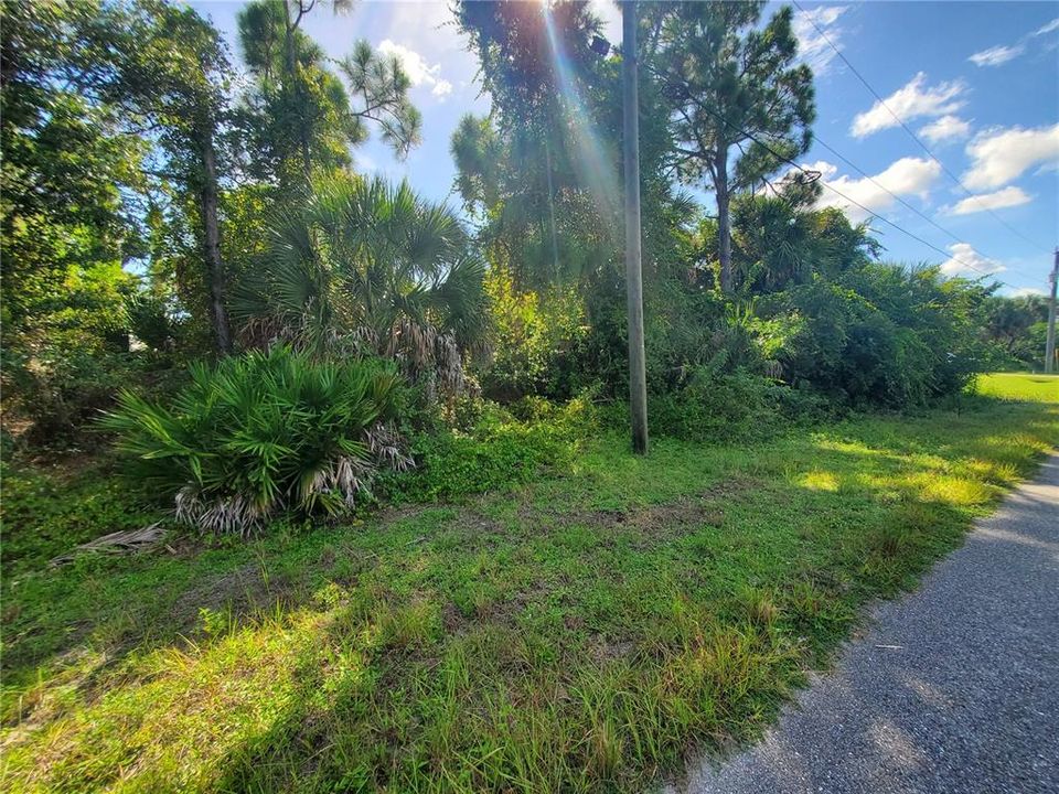 En Venta: $48,500 (0.23 acres)