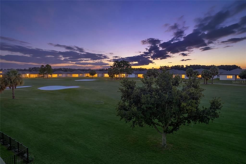 En Venta: $775,000 (3 camas, 3 baños, 2523 Pies cuadrados)
