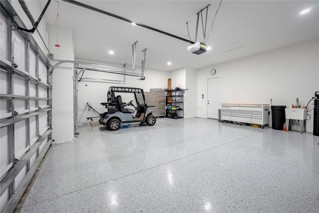 En Venta: $775,000 (3 camas, 3 baños, 2523 Pies cuadrados)