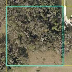 На продажу: $225,000 (5.01 acres)