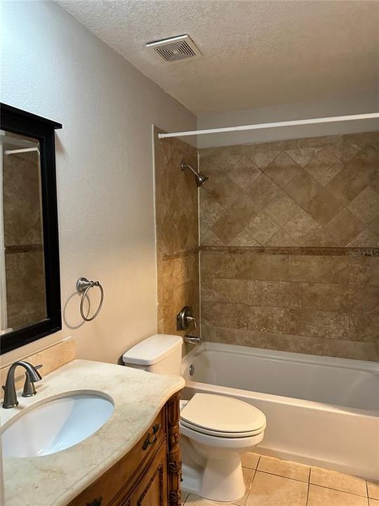 En Venta: $125,000 (2 camas, 2 baños, 1165 Pies cuadrados)