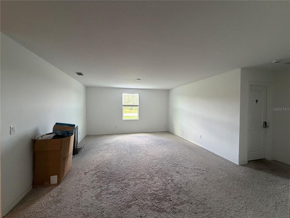 En Venta: $620,000 (8 camas, 5 baños, 3931 Pies cuadrados)