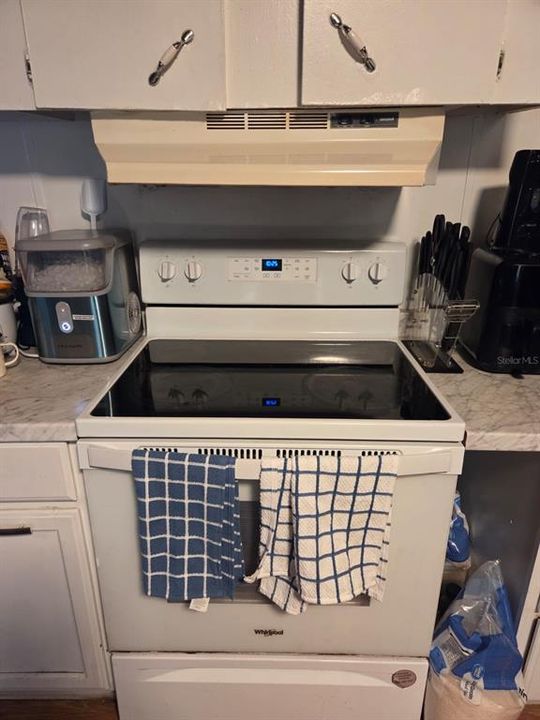 En Venta: $198,000 (3 camas, 1 baños, 684 Pies cuadrados)