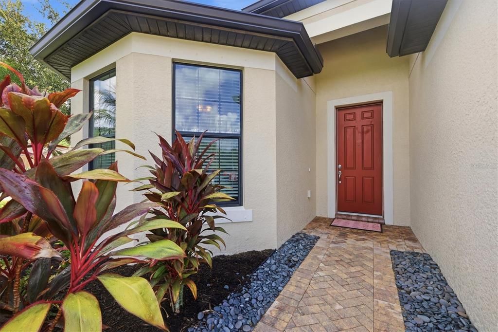 For Sale: $449,000 (3 beds, 2 baths, 1901 Square Feet)