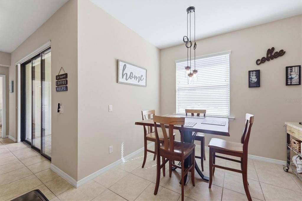 For Sale: $449,000 (3 beds, 2 baths, 1901 Square Feet)