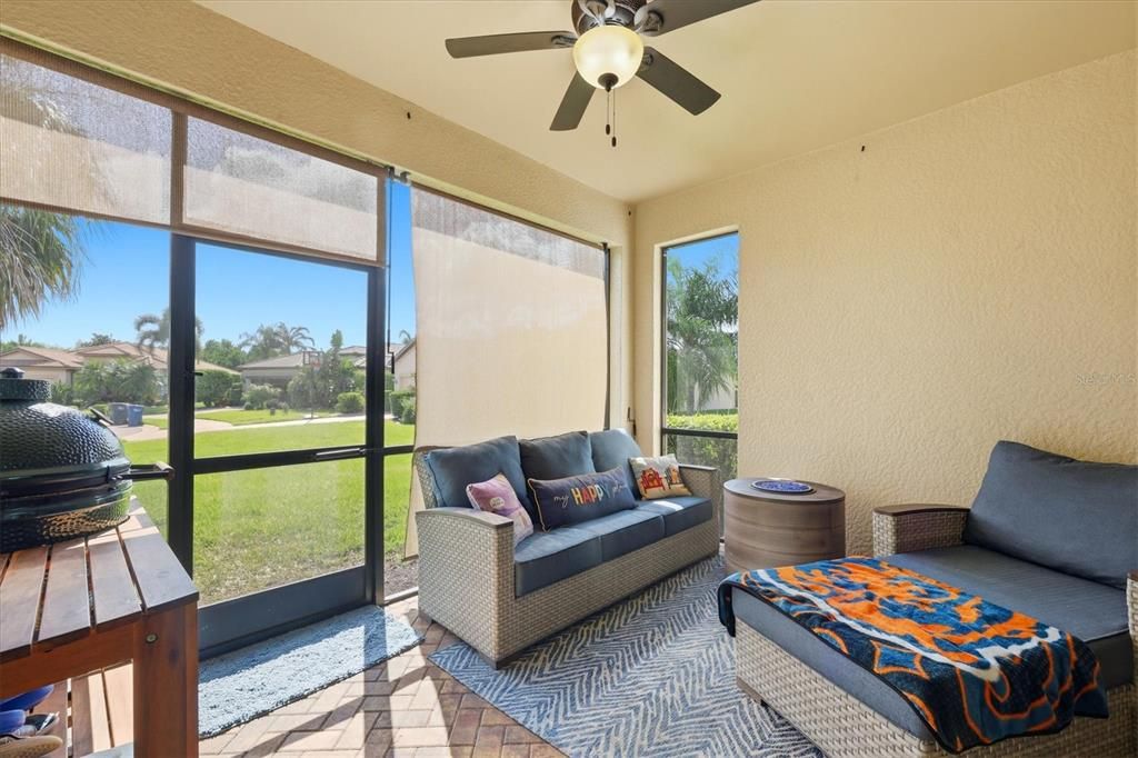For Sale: $449,000 (3 beds, 2 baths, 1901 Square Feet)