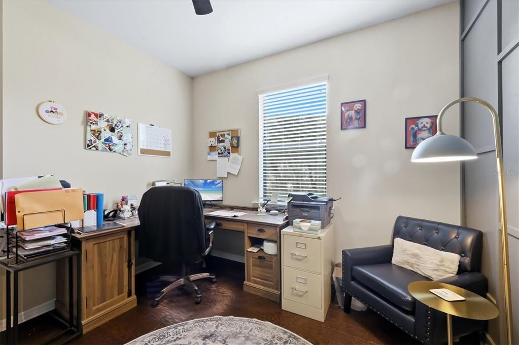 For Sale: $449,000 (3 beds, 2 baths, 1901 Square Feet)