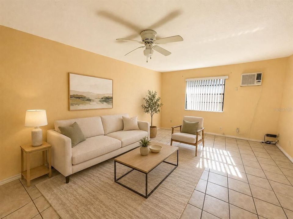 For Sale: $249,000 (1 beds, 0 baths, 1172 Square Feet)