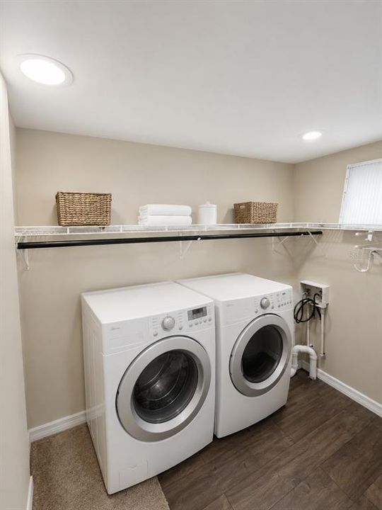 For Sale: $249,000 (1 beds, 0 baths, 1172 Square Feet)