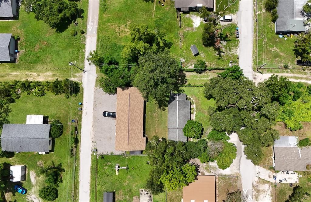 For Sale: $249,000 (1 beds, 0 baths, 1172 Square Feet)