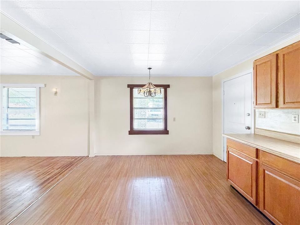 En Venta: $375,000 (0 camas, 0 baños, 1522 Pies cuadrados)