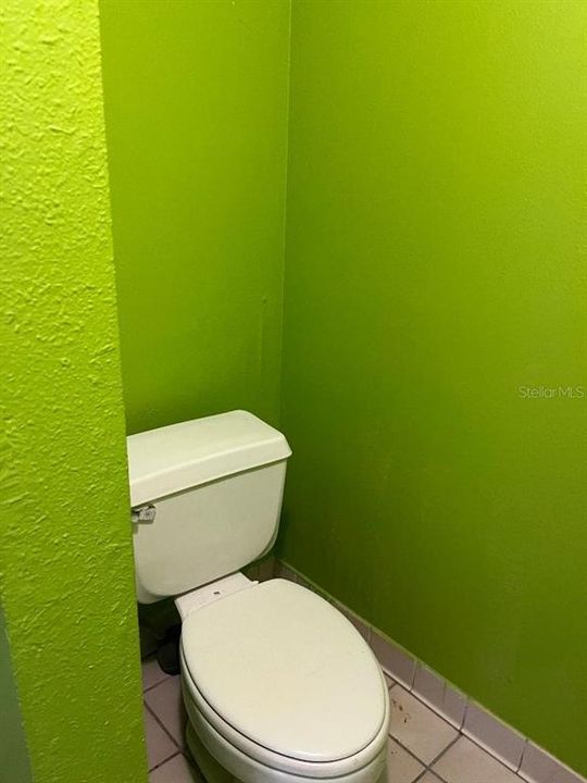 For Sale: $78,000 (1 beds, 1 baths, 351 Square Feet)