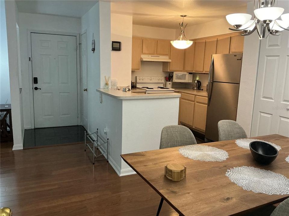 En Venta: $225,000 (1 camas, 1 baños, 730 Pies cuadrados)