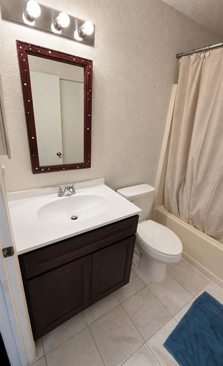 En Venta: $250,000 (3 camas, 2 baños, 1004 Pies cuadrados)