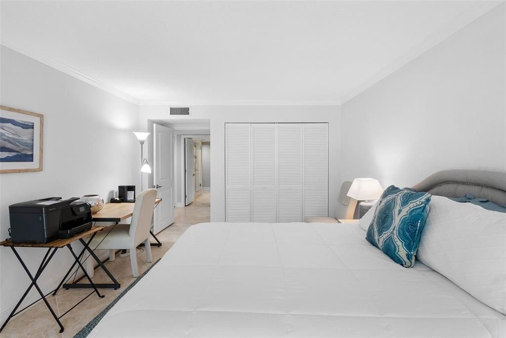 En Venta: $369,900 (2 camas, 2 baños, 1385 Pies cuadrados)