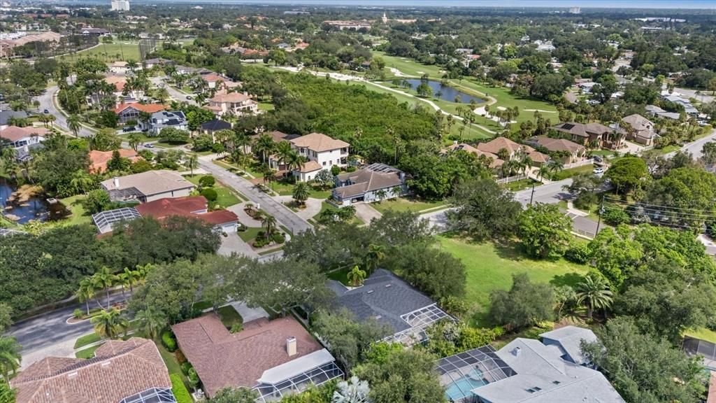 En Venta: $1,250,000 (4 camas, 3 baños, 2674 Pies cuadrados)