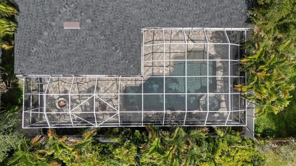 En Venta: $1,250,000 (4 camas, 3 baños, 2674 Pies cuadrados)