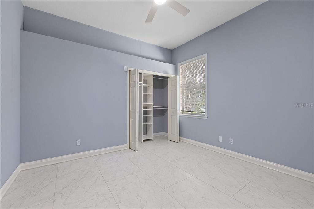 En Venta: $1,250,000 (4 camas, 3 baños, 2674 Pies cuadrados)