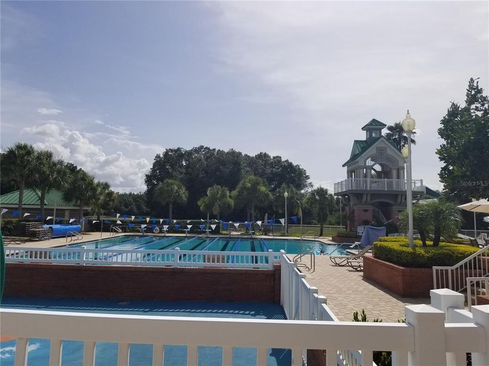 En Renta: $2,395 (4 camas, 2 baños, 1822 Pies cuadrados)